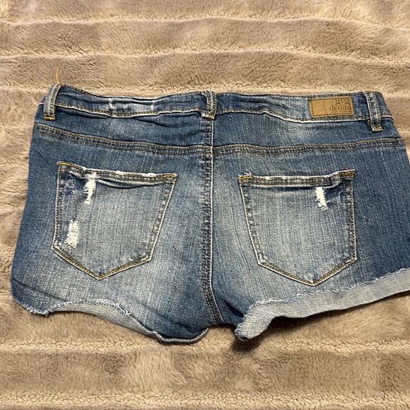 Garage Jean Shorts - Picture 2 of 5